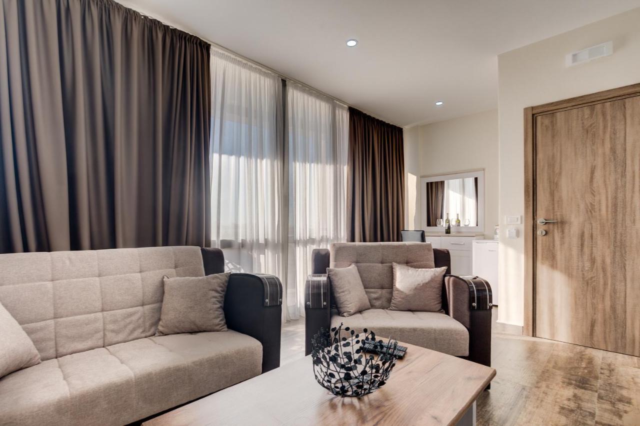 Hotel Zan Ulcinj Bilik gambar