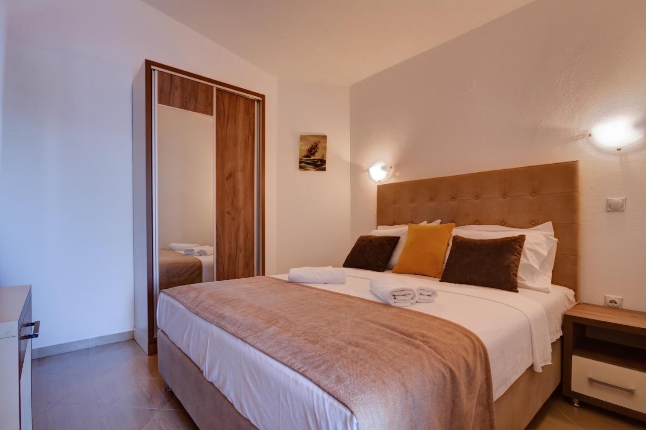 Hotel Zan Ulcinj Bilik gambar